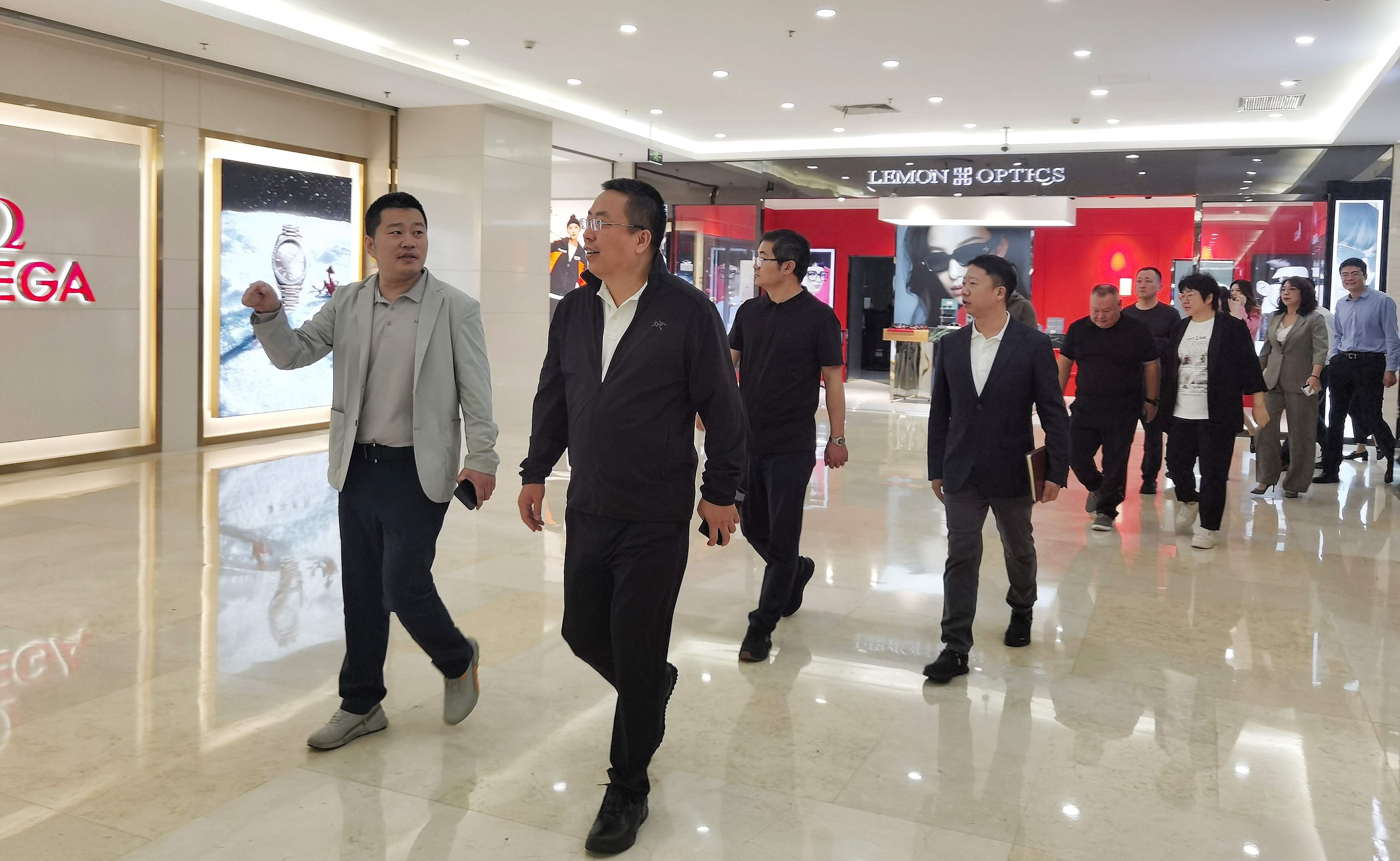 1704867628876126.jpg b5970c9a77e3713be42802799bfc125.jpg